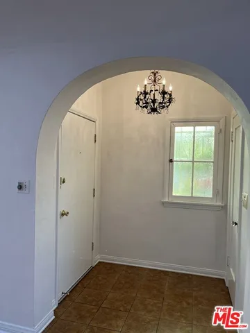 $3,200 | 4238 Sutro Avenue, Los Angeles, CA 90008