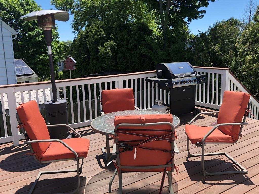 2086 Riverside Avenue Somerset, MA 02726 - Photo 8 of 21 Gallery Image 8