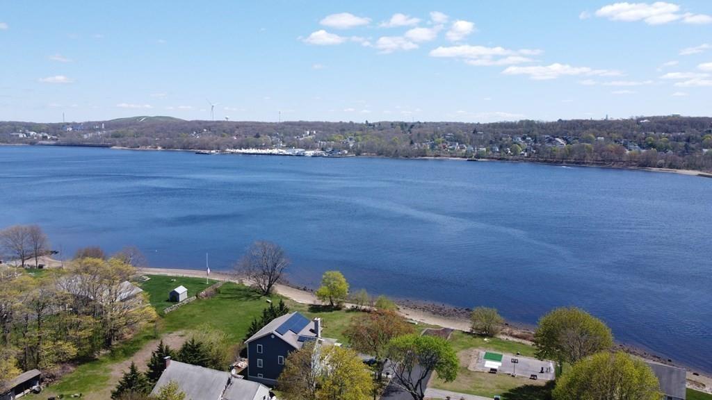 2086 Riverside Avenue Somerset, MA 02726 - Photo 9 of 21 Gallery Image 9