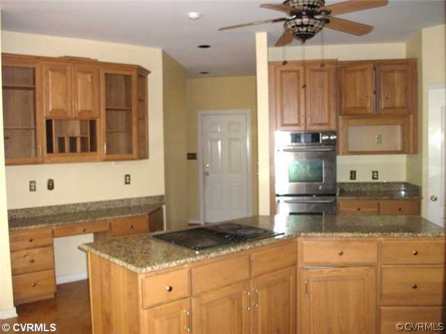 3612 Cannon Ridge Court Midlothian, VA 23113 - Photo 4 of 12 Kitchen