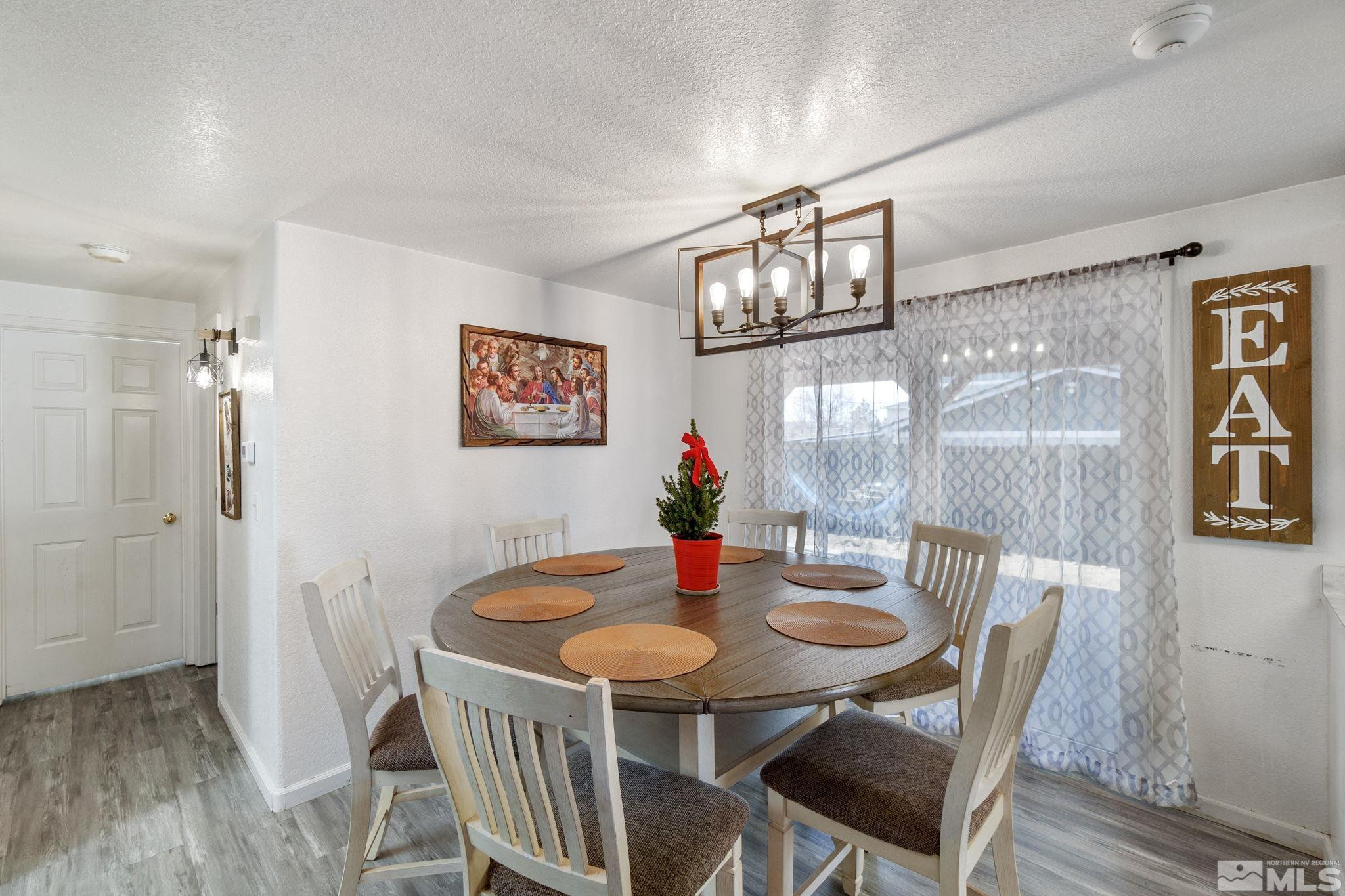 17160 West Opal Court Reno, NV 89508 - Photo 11 of 39 Photo 12