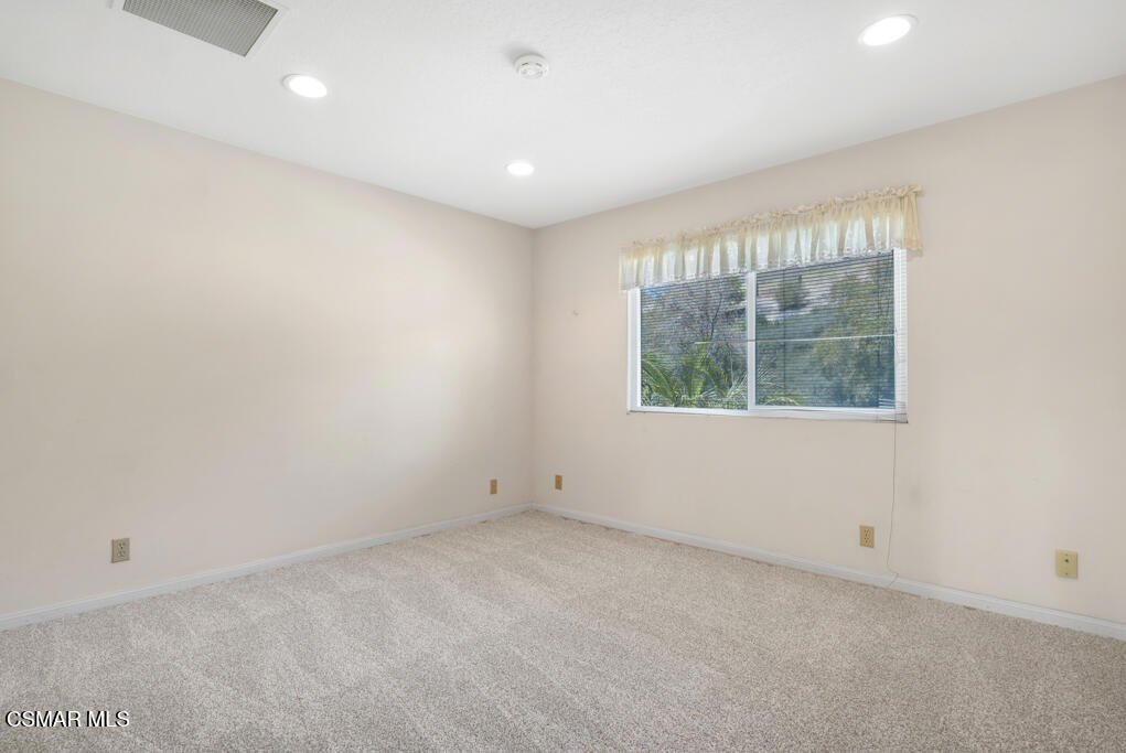 5339 Seneca Place Simi Valley, CA 93063 - Photo 51 of 76 an empty room with a window