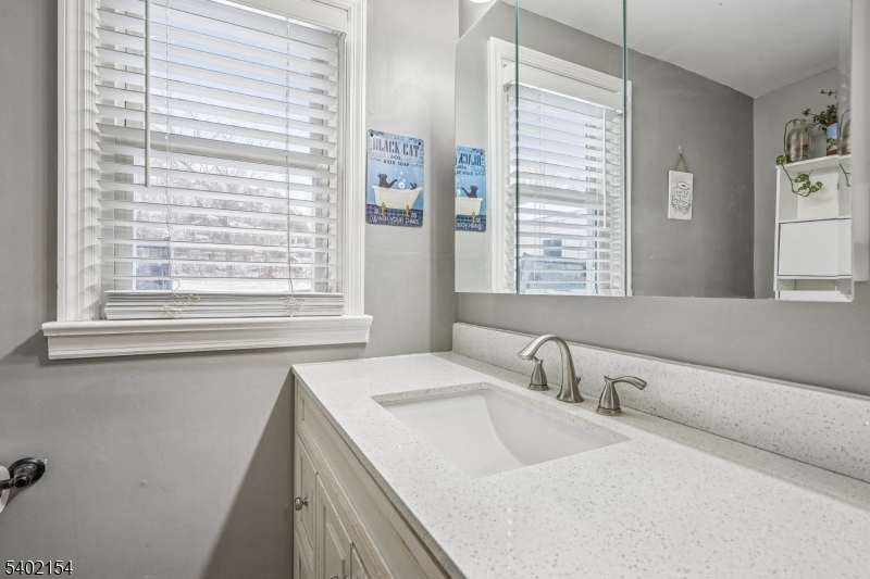 90 Newton Sparta Road Newton, NJ 07860 - Photo 15 of 43