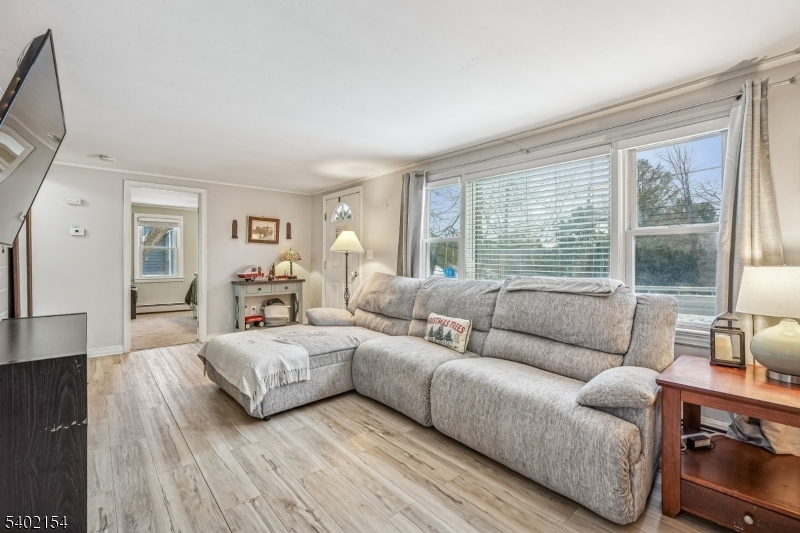 90 Newton Sparta Road Newton, NJ 07860 - Photo 6 of 43