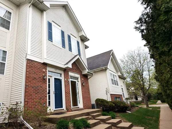 $399,000 | 723 River Walk Drive, Unit 723, Wheeling, IL 60090