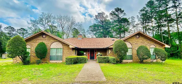 $449,000 | 2899 Surrey Lane, Tyler, TX 75705