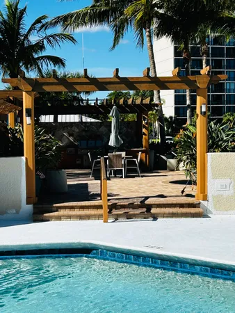 $9,000 | 108 Lakeshore Drive, Unit 338, North Palm Beach, FL 33408