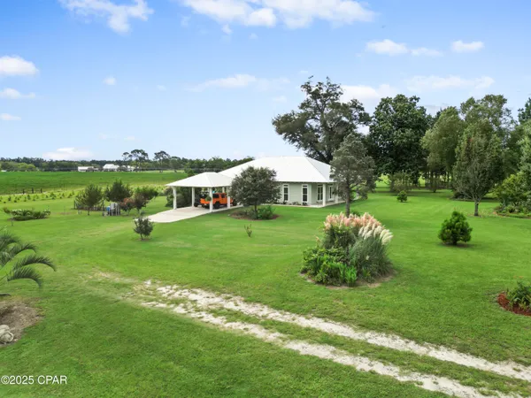 $699,000 | 5223 Palamino Lane, Greenwood, FL 32443