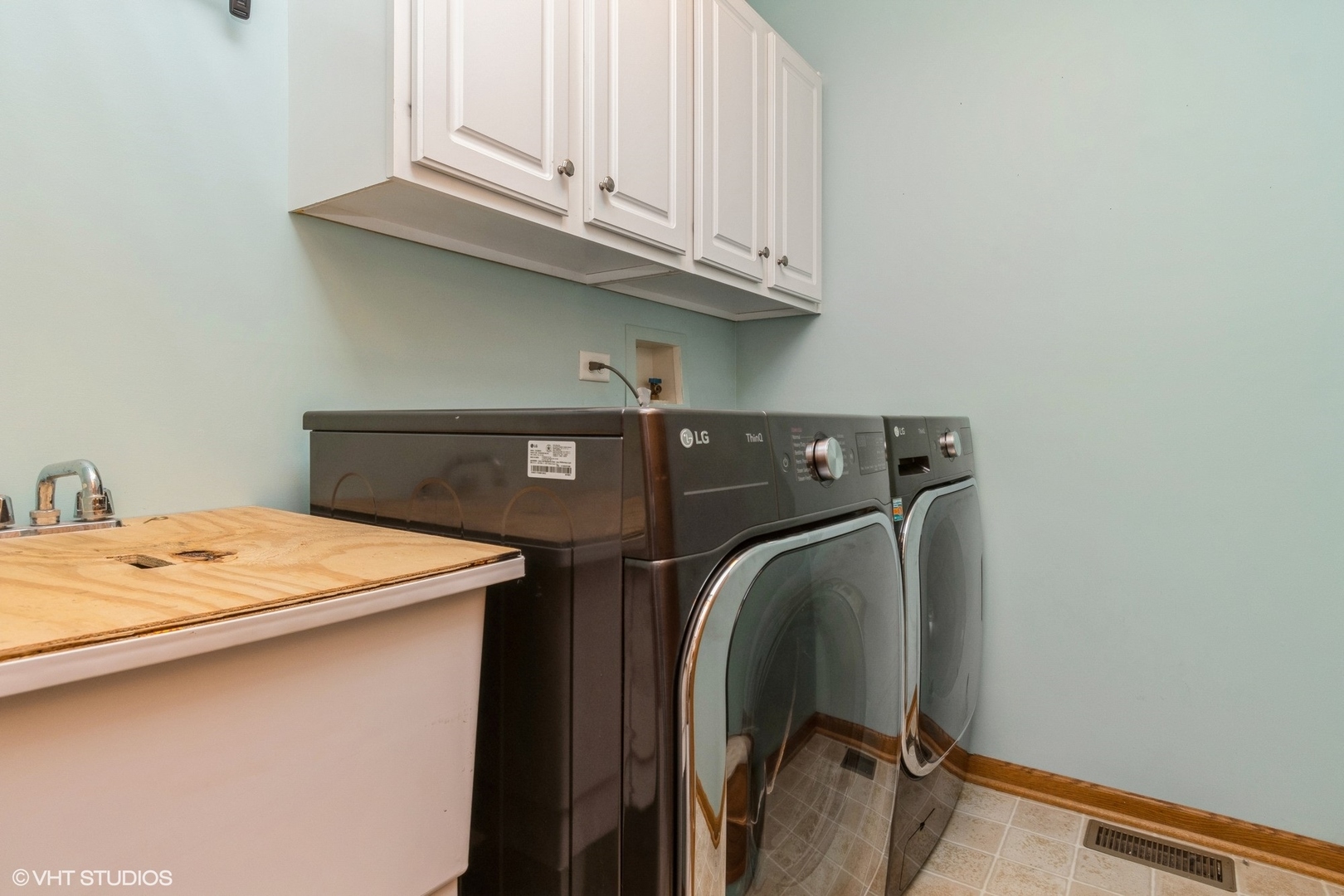 1090 Birch Lane Romeoville, IL 60446 - Photo 16 of 18 Gallery Image 16