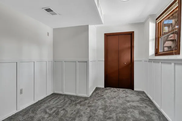 $299,900 | 1609 7 1/2 Street Southwest, Willmar, MN 56201