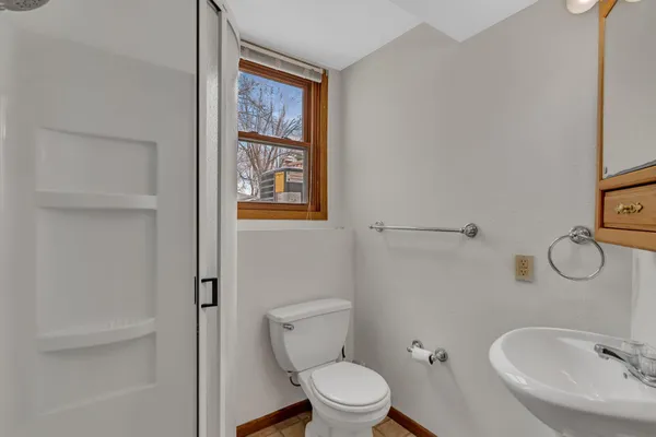 $299,900 | 1609 7 1/2 Street Southwest, Willmar, MN 56201