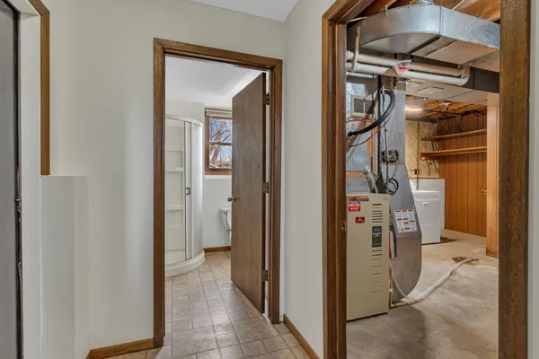 $299,900 | 1609 7 1/2 Street Southwest, Willmar, MN 56201