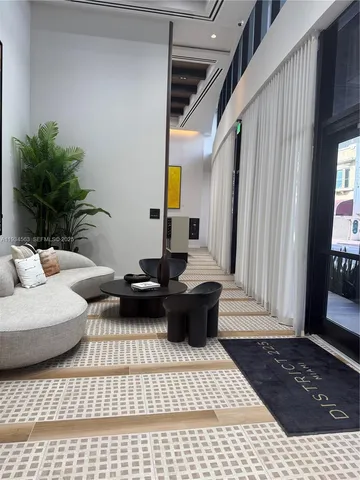 $1,060,000 | 225 North Miami Avenue, Unit 501, Miami, FL 33128