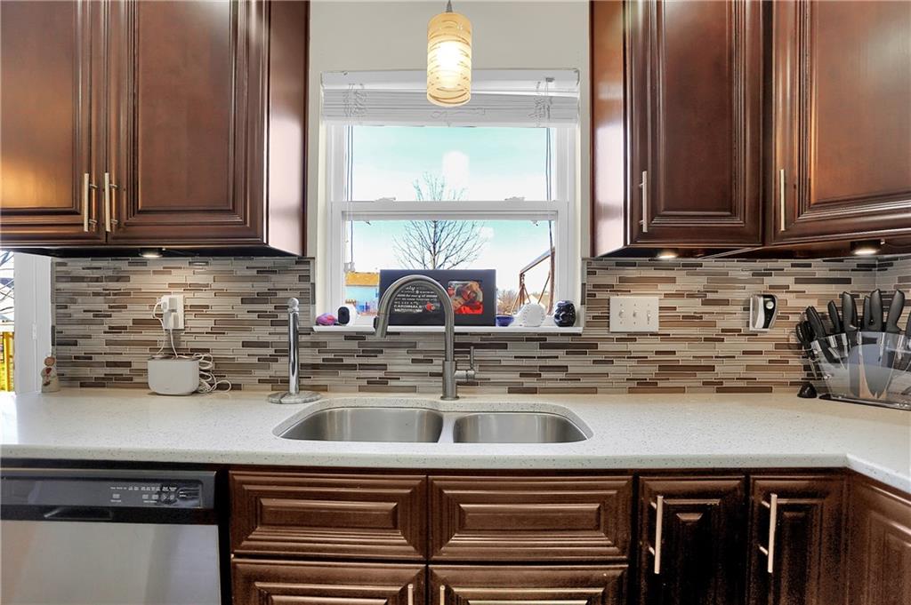 1213 Silver Ridge Lane Brownsburg, IN 46112 - Photo 13 of 36 Gallery Image 13