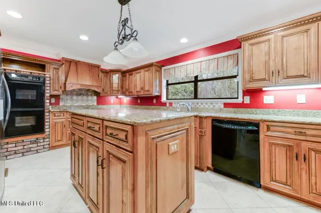 $699,000 | 3712 Townsend Road, Gautier, MS 39553