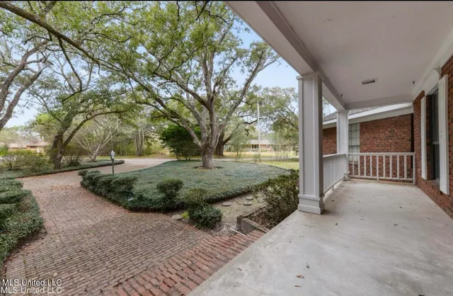 $699,000 | 3712 Townsend Road, Gautier, MS 39553