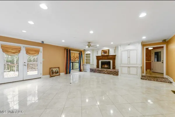 $675,000 | 3712 Townsend Road, Gautier, MS 39553