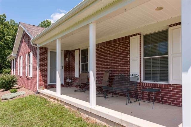 13295 East Carter Road Bloomfield, IN 47424 - Photo 3 of 36