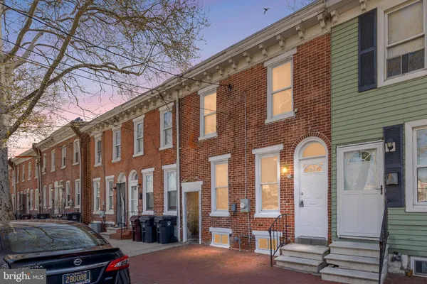 $168,000 | 324 South Claymont Street, Wilmington, DE 19801