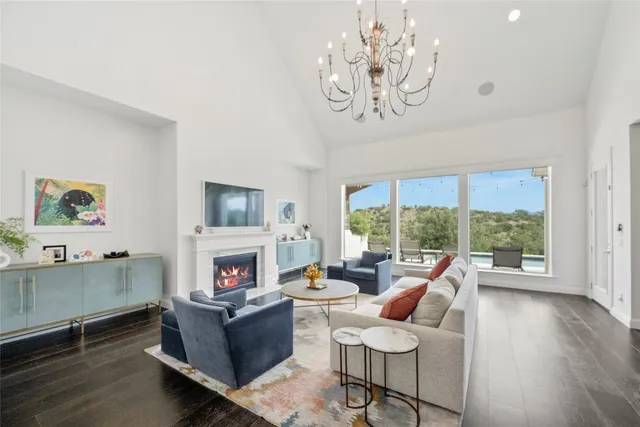 $2,450,000 | 2104 Cades Spirit Bend, Austin, TX 78738