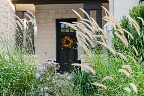 $2,450,000 | 2104 Cades Spirit Bend, Austin, TX 78738