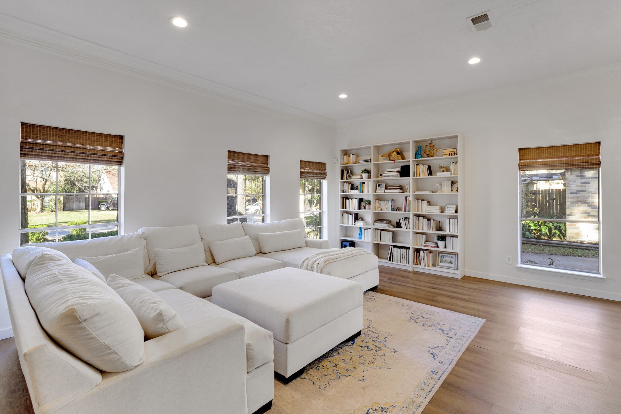 3627 Rolling Forest Drive Spring, TX 77388 - Photo 45 of 47 Spacious floorplan is very versatile and welcoming.