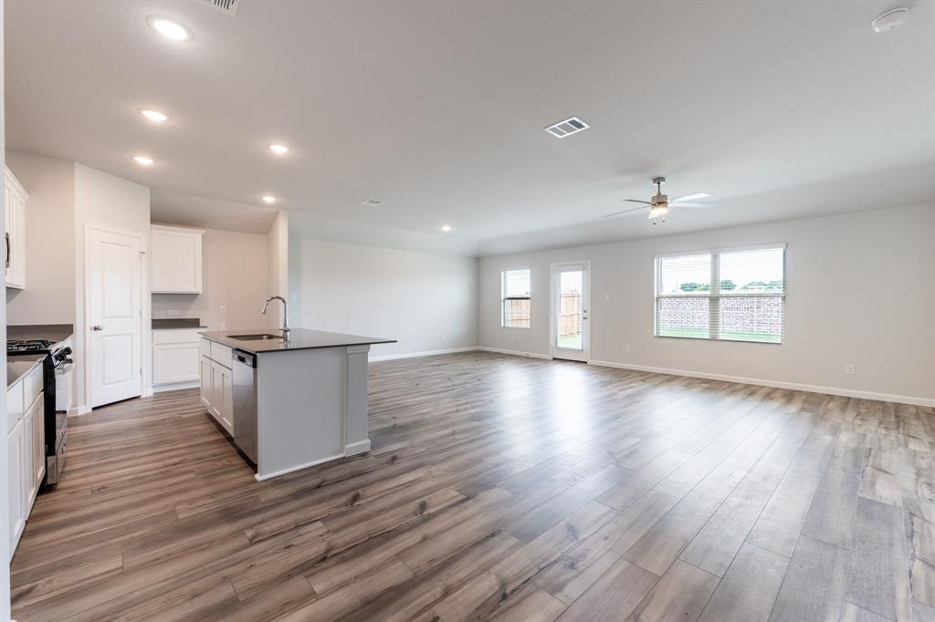3745 Prairie Chapel Road Royse City, TX 75189 - Photo 7 of 33
