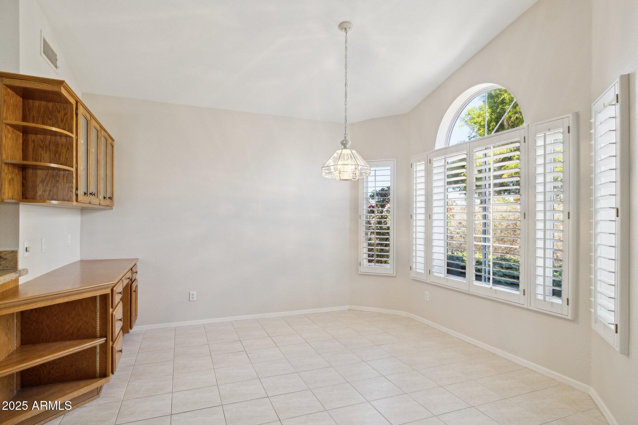 15433 West Cheery Lynn Road Goodyear, AZ 85395 - Photo 13 of 57 15-web-or-mls-15433-w-cheery-lynn-rd
