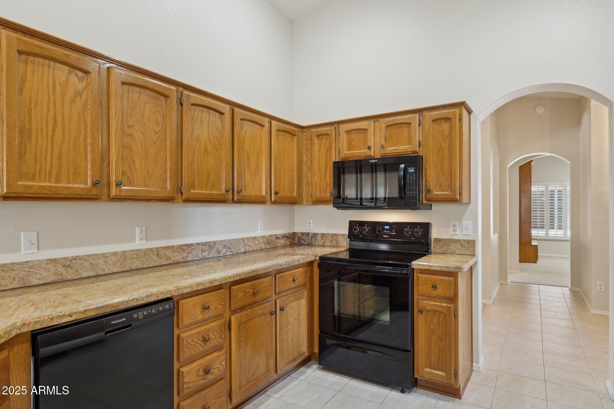 15433 West Cheery Lynn Road Goodyear, AZ 85395 - Photo 17 of 57 12-web-or-mls-15433-w-cheery-lynn-rd