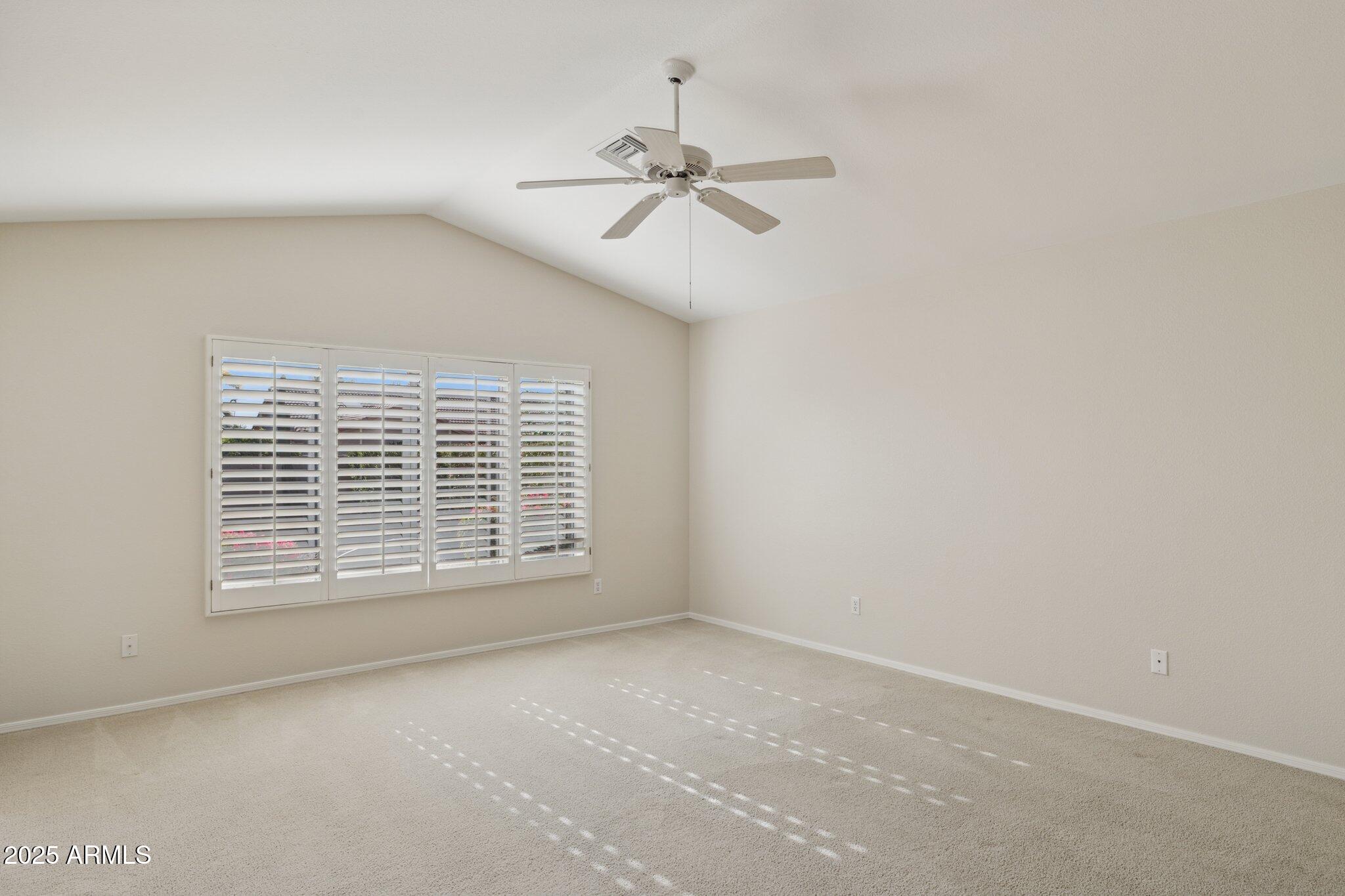15433 West Cheery Lynn Road Goodyear, AZ 85395 - Photo 18 of 57 16-web-or-mls-15433-w-cheery-lynn-rd