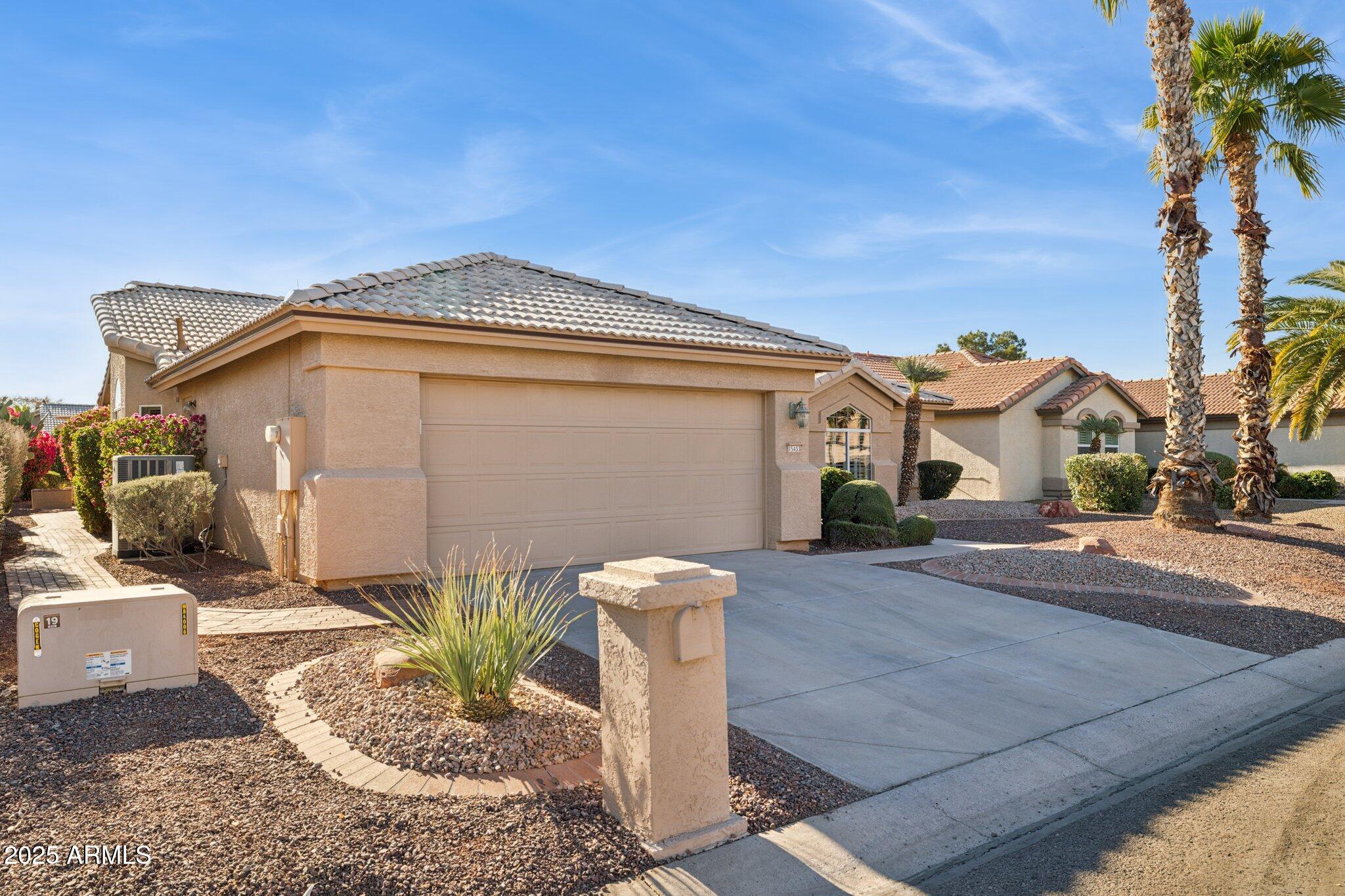 15433 West Cheery Lynn Road Goodyear, AZ 85395 - Photo 2 of 57 2-web-or-mls-15433-w-cheery-lynn-rd