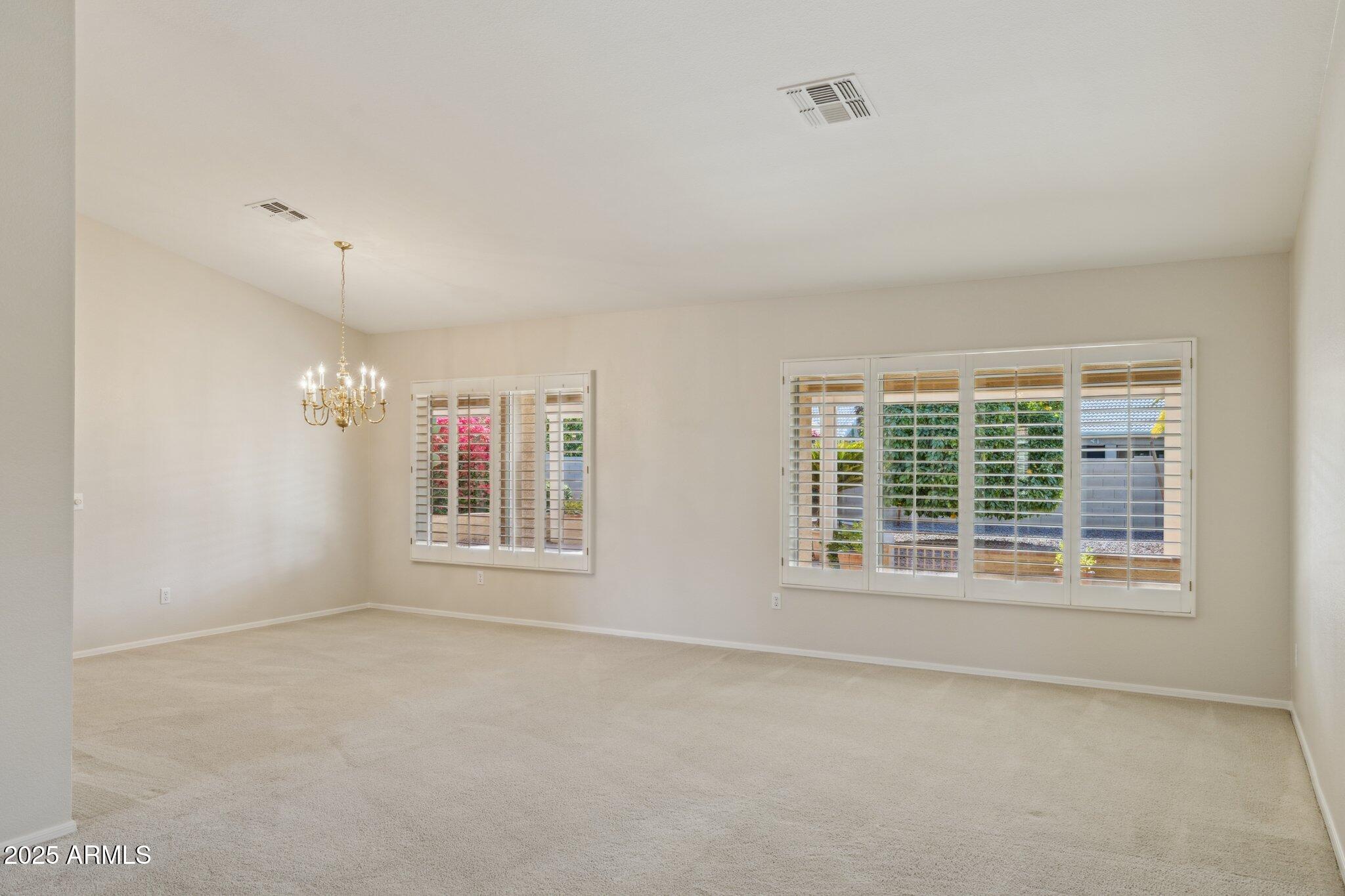 15433 West Cheery Lynn Road Goodyear, AZ 85395 - Photo 4 of 57 4-web-or-mls-15433-w-cheery-lynn-rd