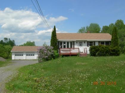 302 Center Road Fairfield, ME 04937 - Photo 1 of 11 Photo