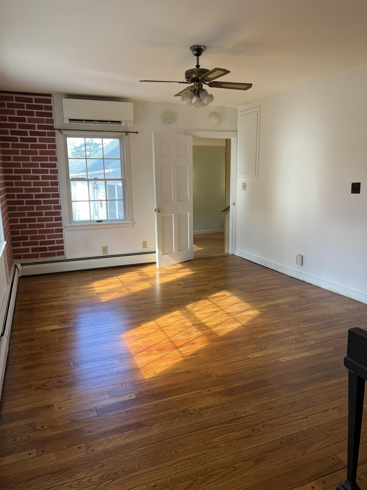 122 Davis Road Farmington, ME 04938 - Photo 5 of 42 IMG_2255 conv
