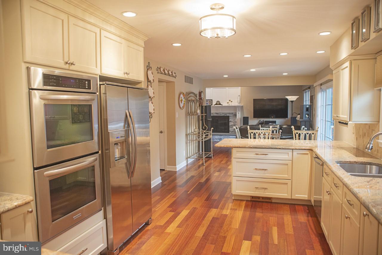27 Democrat Road Mickleton, NJ 08056 - Photo 9 of 25