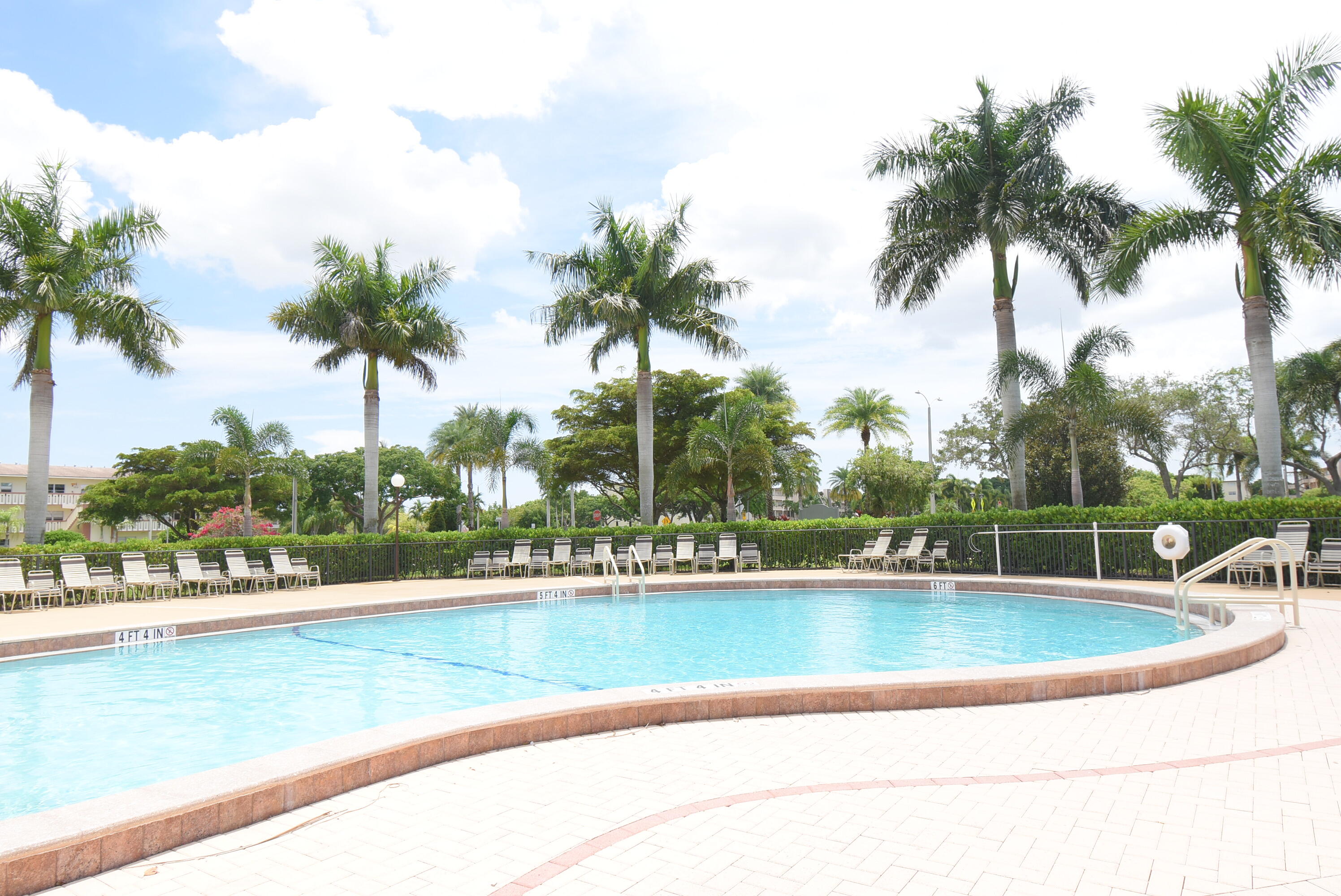 205 Suffolk F Boca Raton, FL 33434 - Photo 17 of 20 DSC_0764