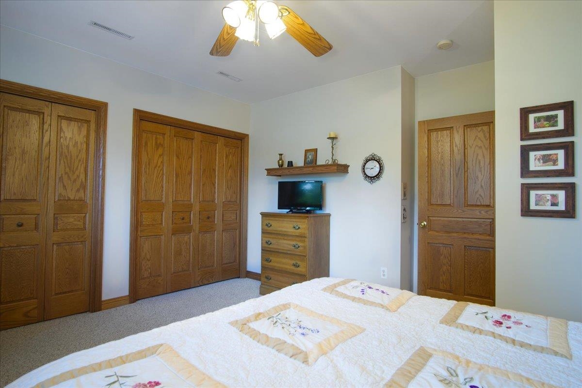 2308 Dynes Way Sun Prairie, WI 53590 - Photo 36 of 69