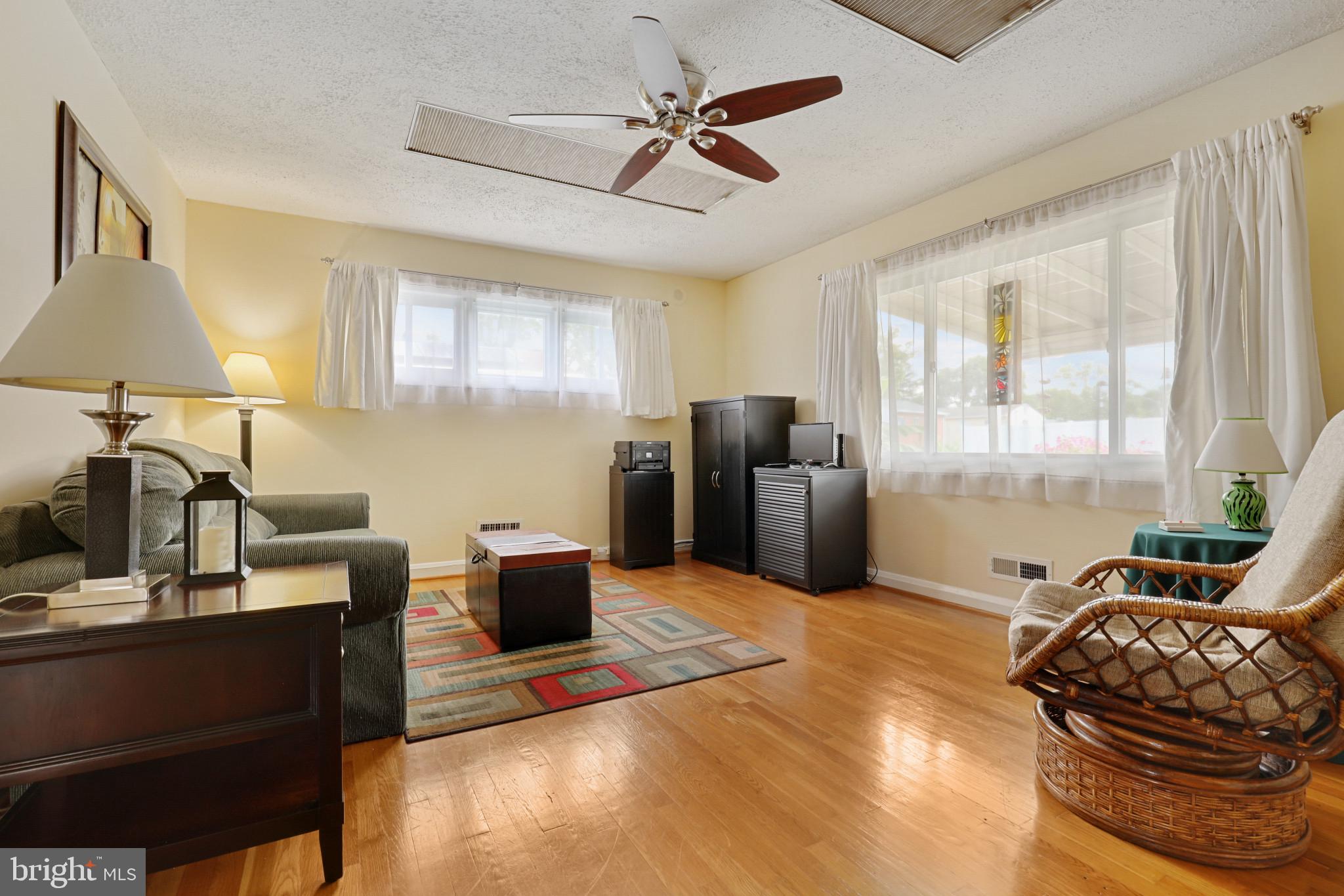 6008 Moorehead Road Catonsville, MD 21228 - Photo 14 of 65