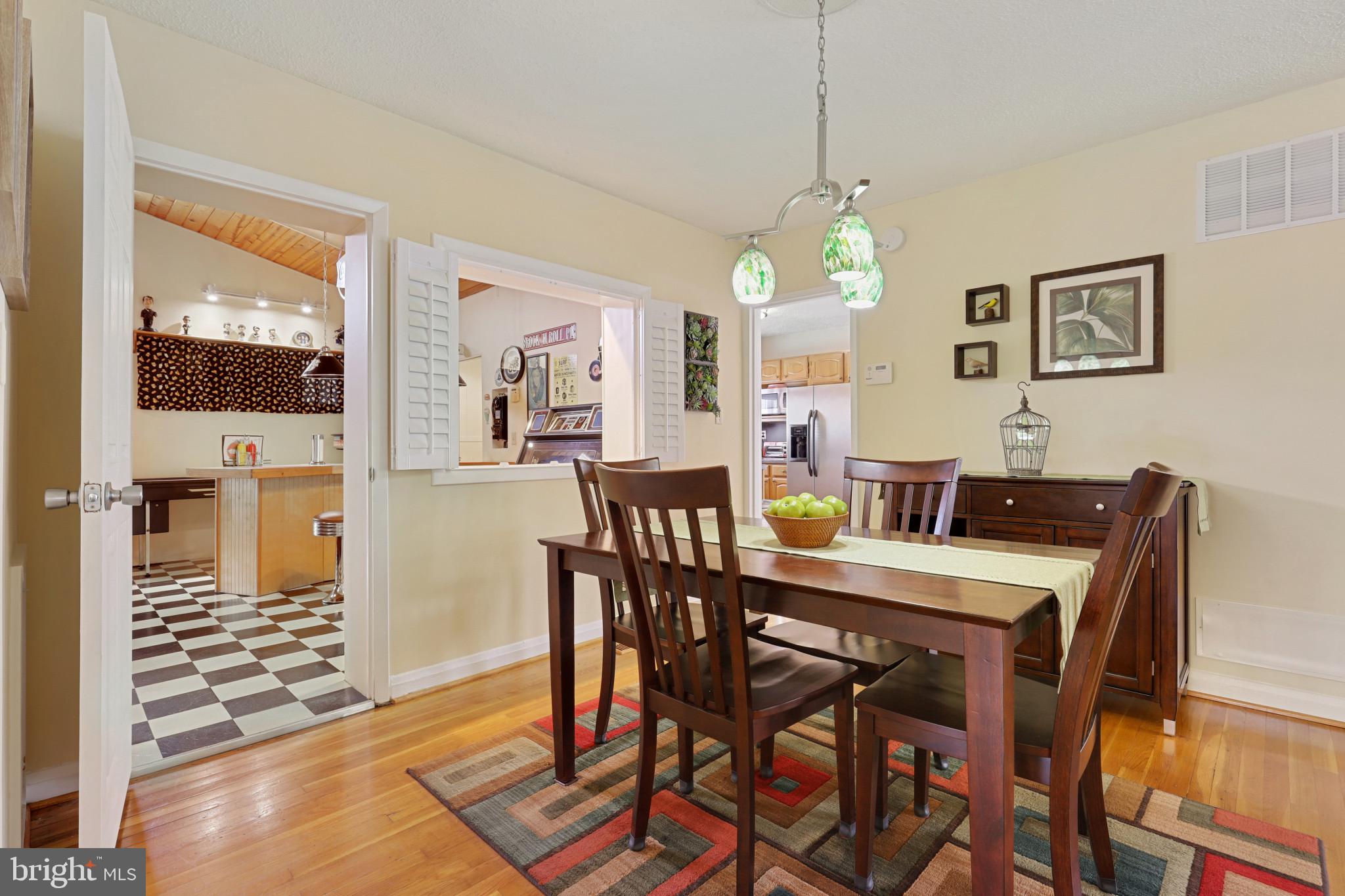 6008 Moorehead Road Catonsville, MD 21228 - Photo 17 of 65