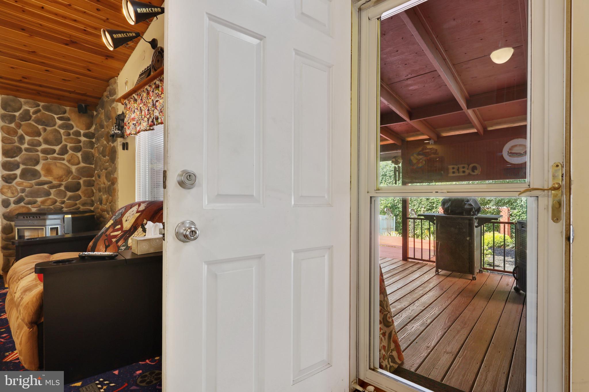 6008 Moorehead Road Catonsville, MD 21228 - Photo 54 of 65