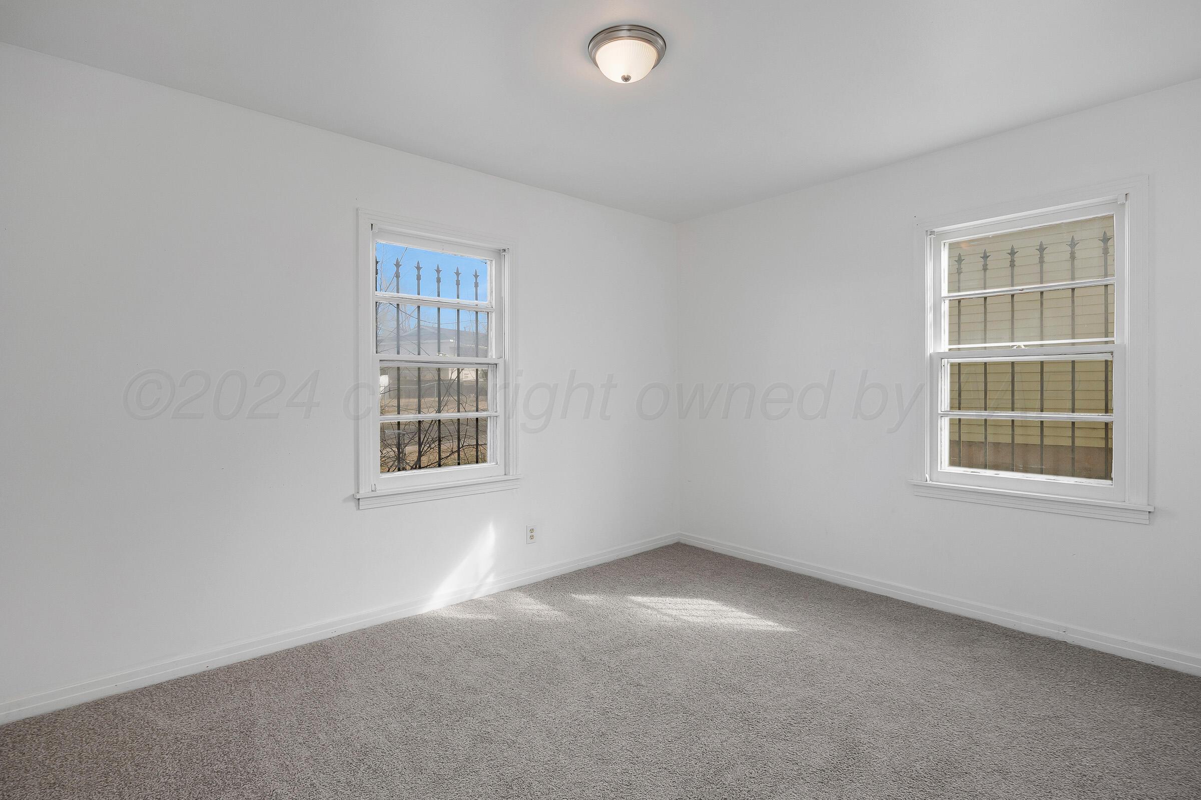 2207 Hickory Street Amarillo, TX 79107 - Photo 11 of 14 11-Bedroom 2