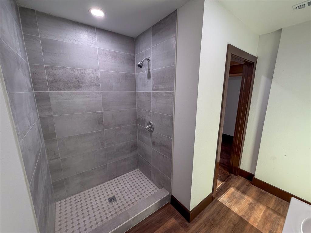 107 East Stone Street, Unit B Collinsville, TX 76233 - Photo 16 of 16
