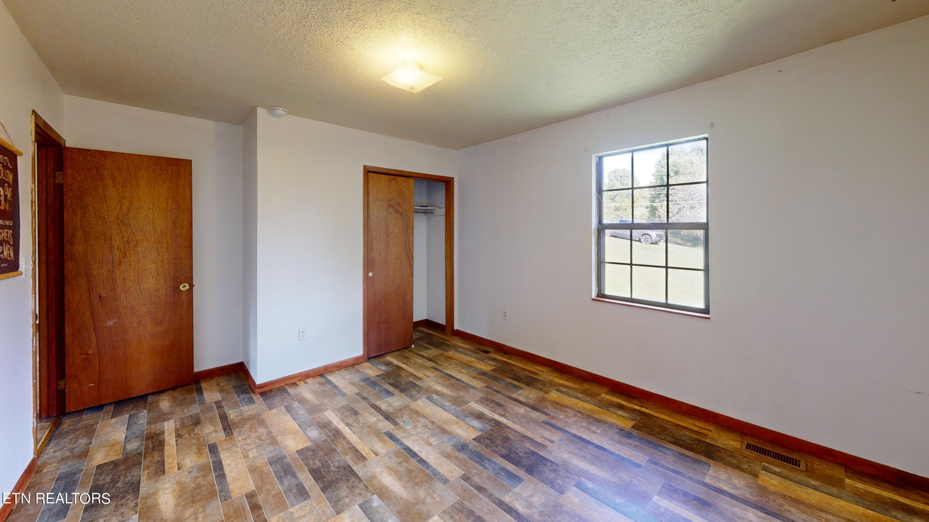 198 Welch Road Tazewell, TN 37879 - Photo 14 of 35 Bedroom (15)