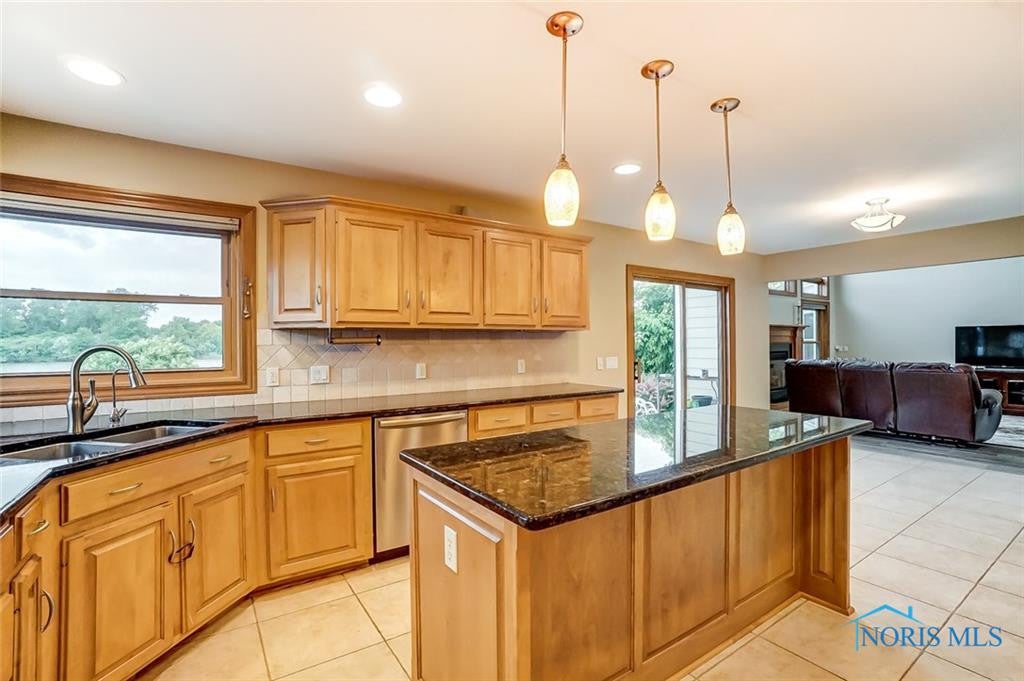 2845 Quarry Road Maumee, OH 43537 - Photo 14 of 50 Gallery Image 14