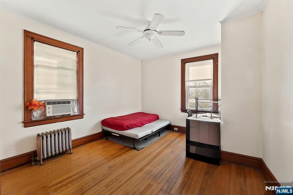 419 Hamilton Street Harrison, NJ 07029 - Photo 22 of 48