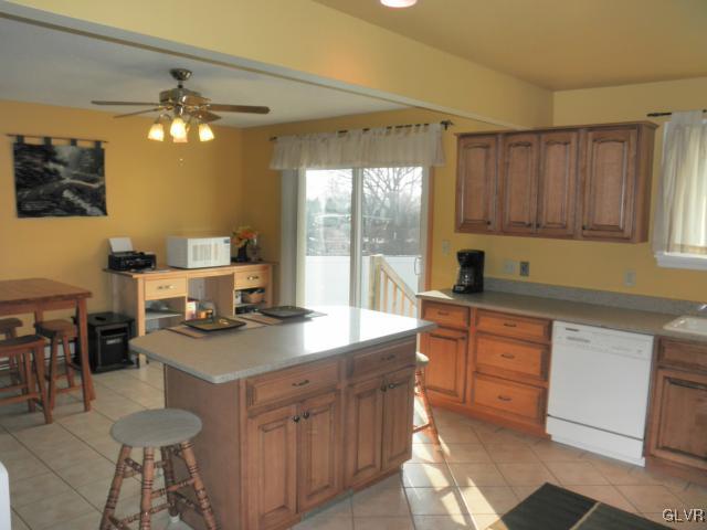 4484 Memphis Road Whitehall, PA 18052 - Photo 8 of 21 Gallery Image 8