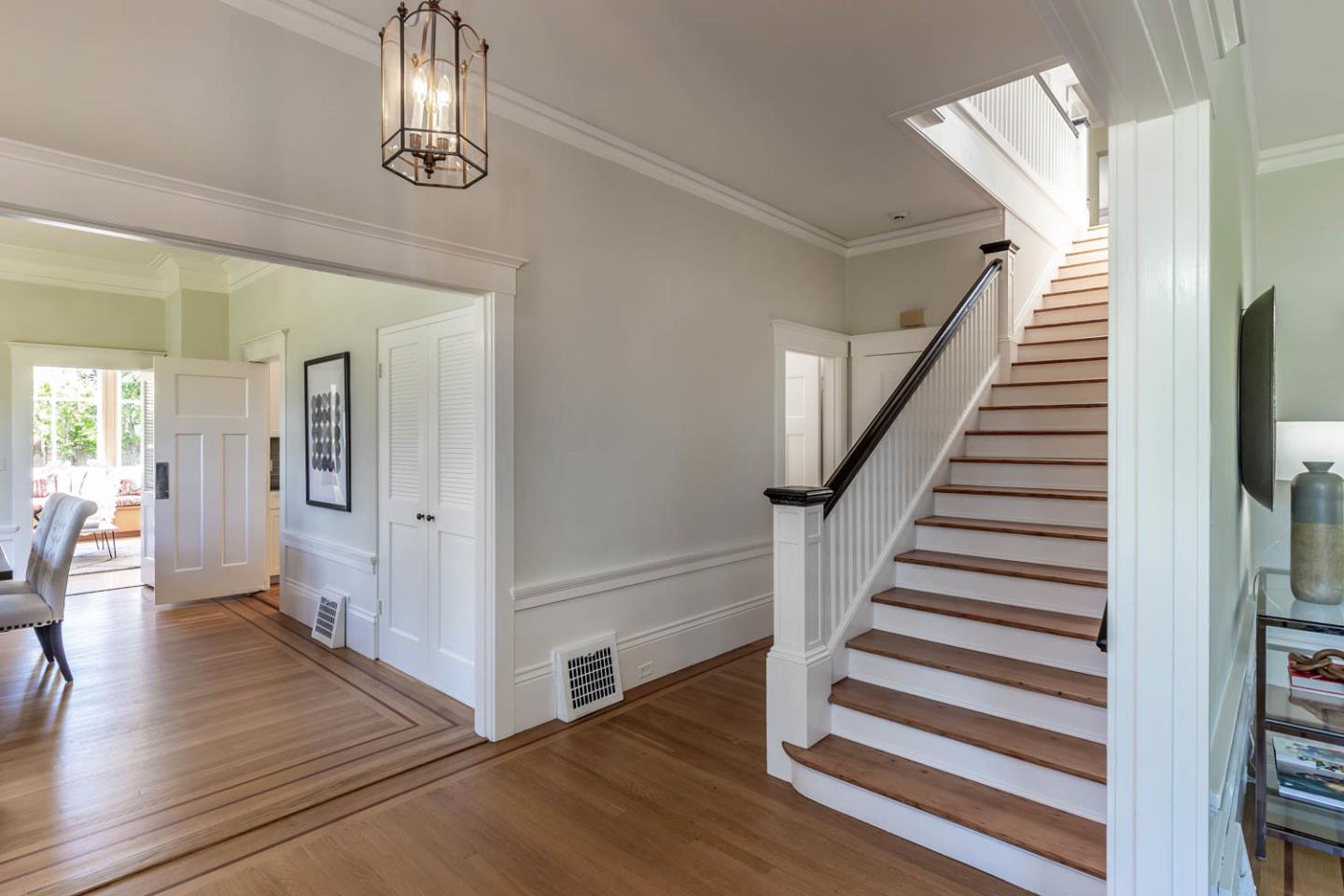 343 Ranelagh Road Hillsborough, CA 94010 - Photo 12 of 35 Gallery Image 12