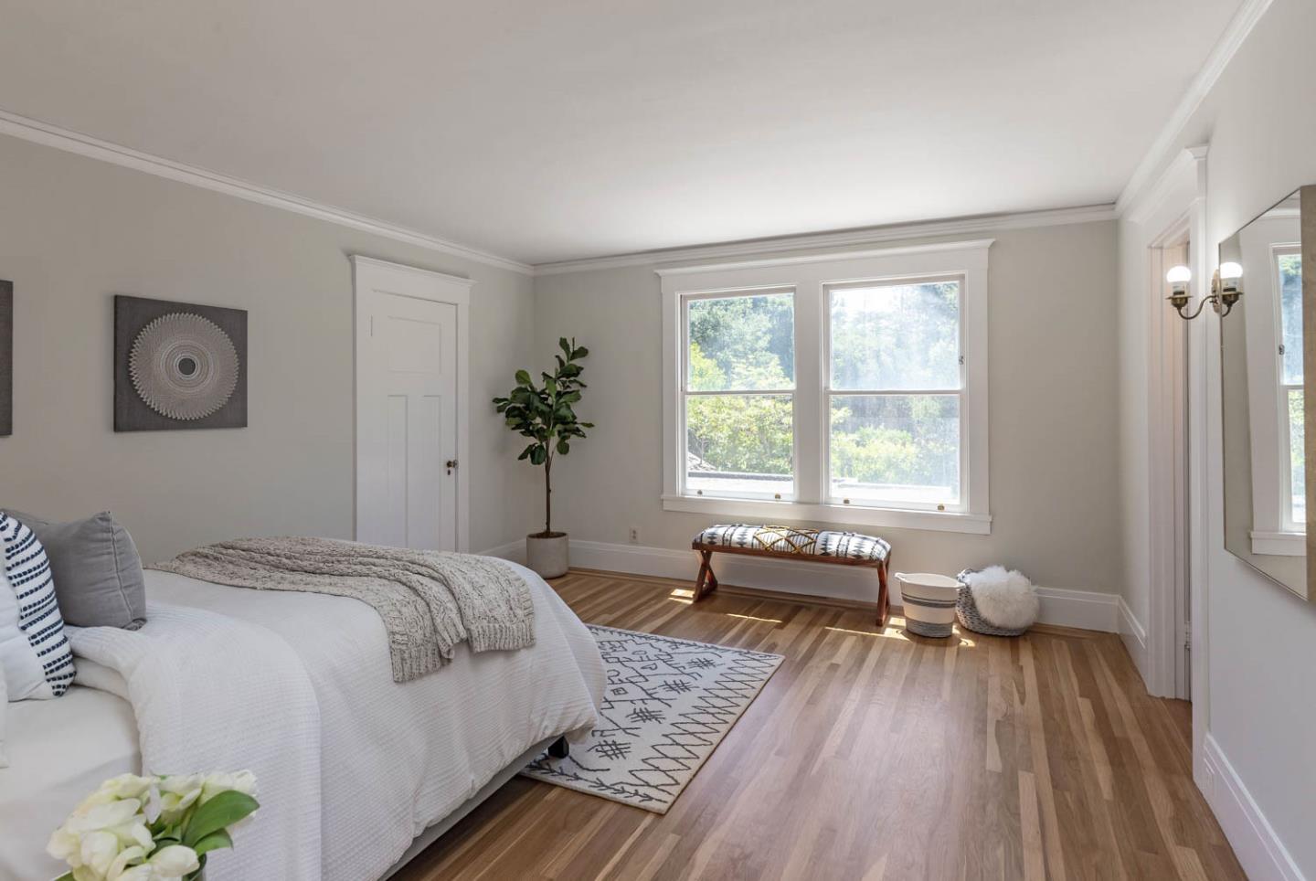 343 Ranelagh Road Hillsborough, CA 94010 - Photo 19 of 35 Gallery Image 19