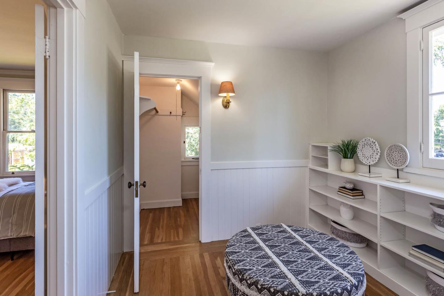 343 Ranelagh Road Hillsborough, CA 94010 - Photo 23 of 35 Gallery Image 23