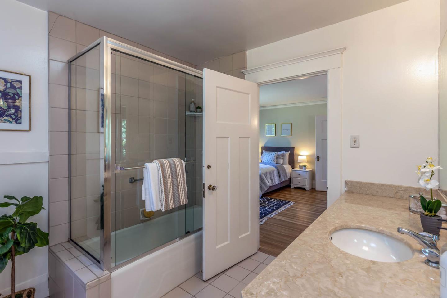 343 Ranelagh Road Hillsborough, CA 94010 - Photo 24 of 35 Gallery Image 24